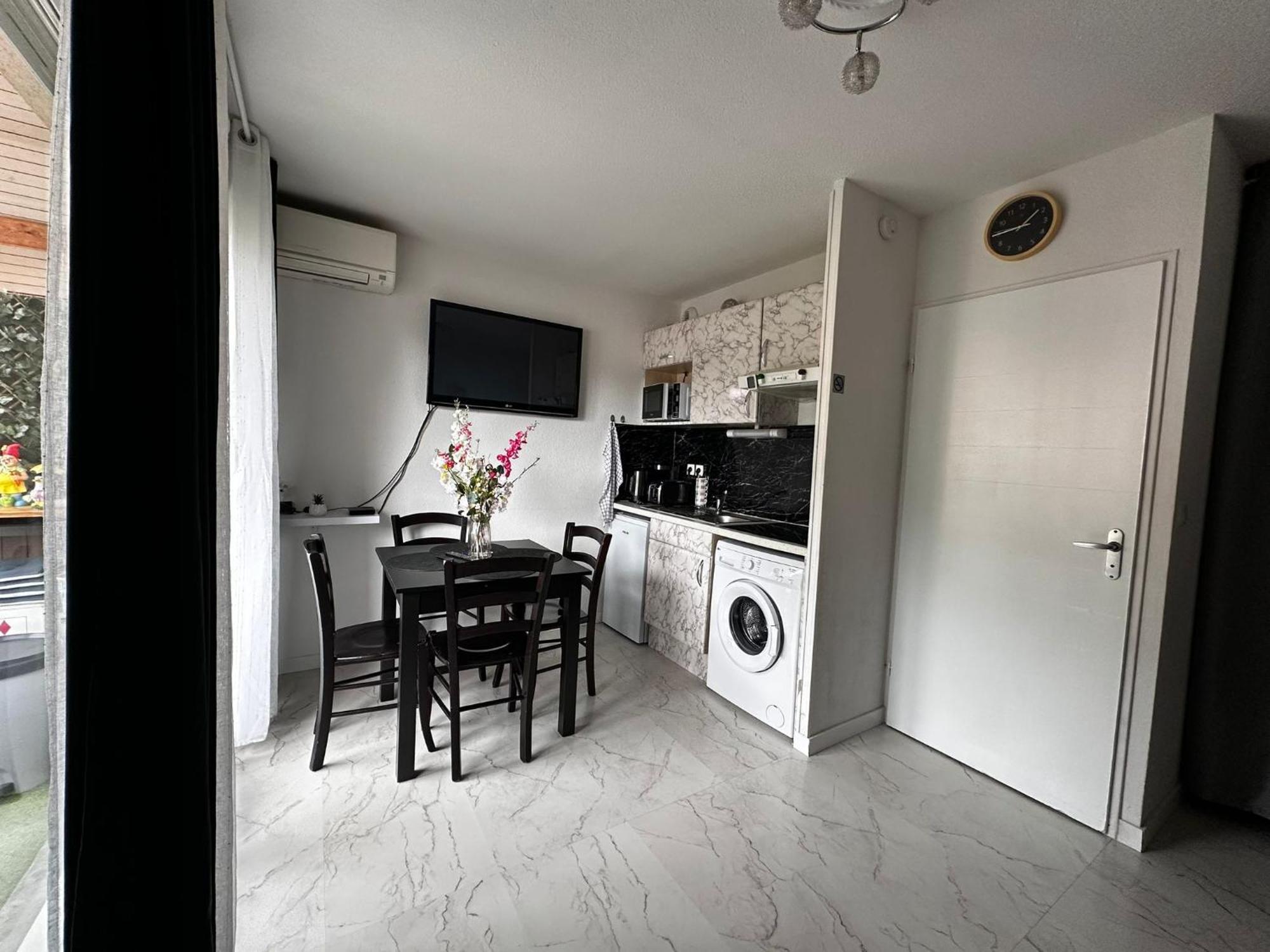 Ararat Apartment Lourdes Exterior photo